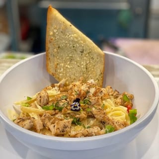 Fettuccini Alfredo, Grilled Chicken, Side Salad & Garlic Bread